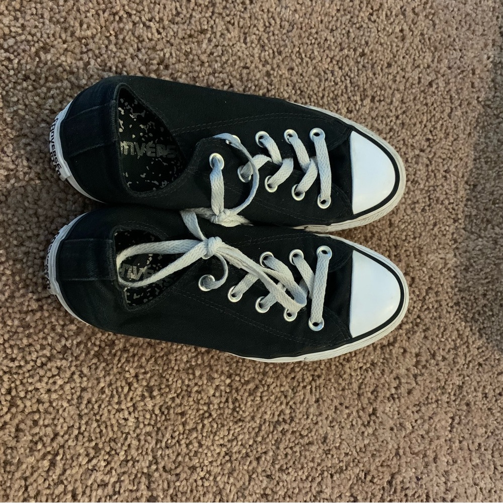 Black converse